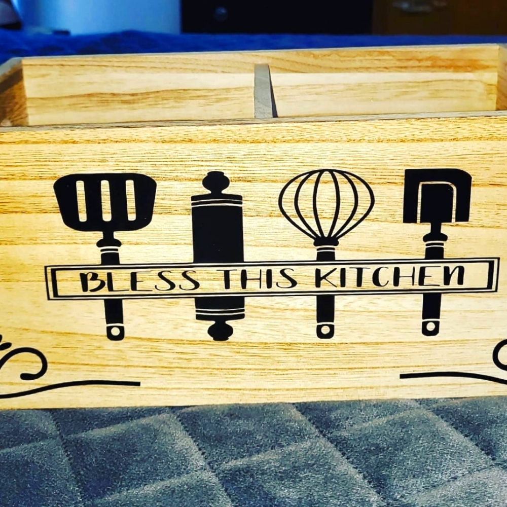 Divided wood box
